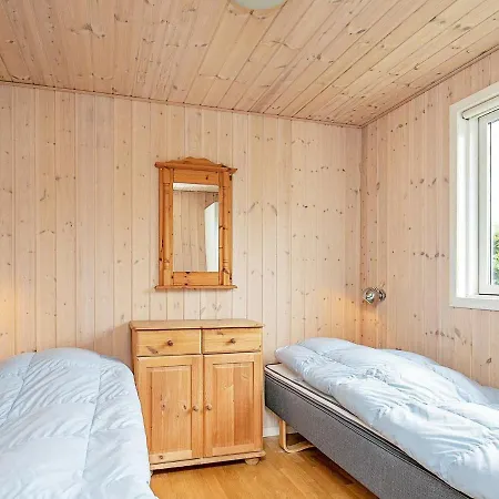 6 Person Holiday In V Ferienhaus *